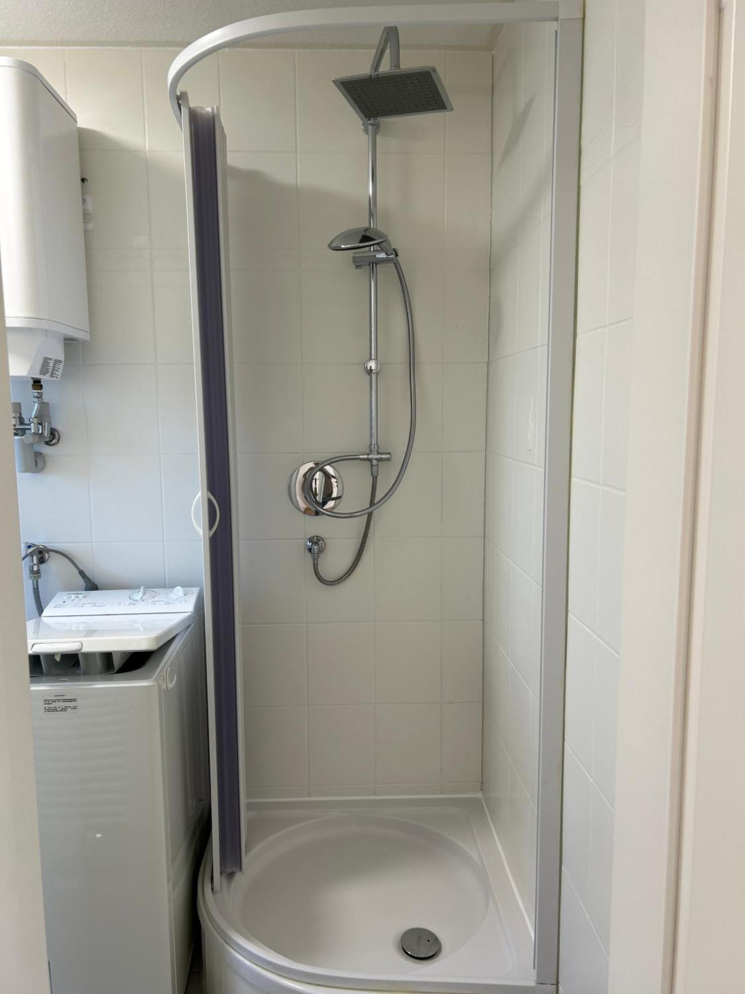 Schoene 1-Zimmer Wohnung Am Bahnhof 2 Parkplaetze Sonthofen Buitenkant foto